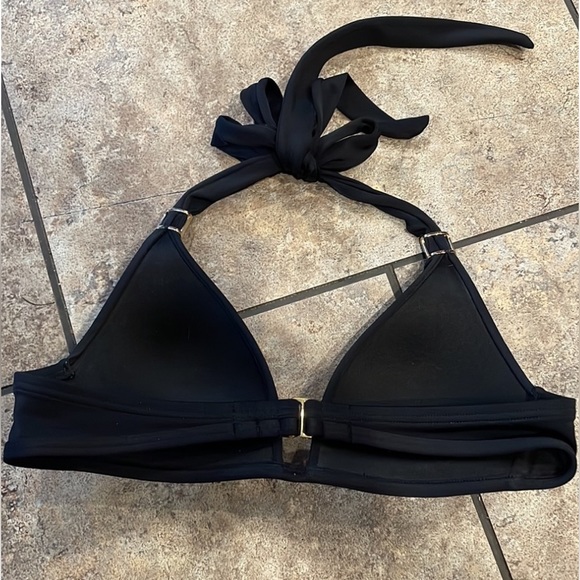VICTORIA'S SECRET Black Halter Padded Triangle Bikini Top w/ Gold Hardware SMALL - Picture 2 of 3
